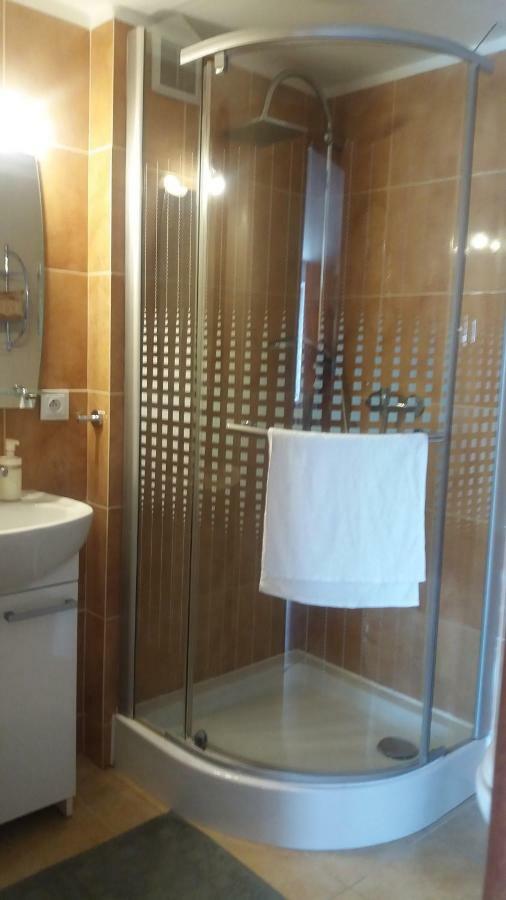 Aster Privatunterkunft Rewa